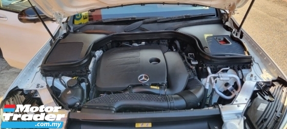 2020 梅赛德斯-奔驰 GLC 级 GLC300 2.0cc AMG 系列 (CKD)(自由 2 Y WRT) REG 2020