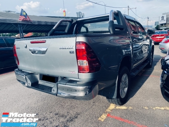 2017 TOYOTA HILUX 2.4 (A) Kulit Rekod Servis Penuh G VNT 64K KM