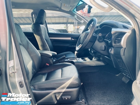 2017 TOYOTA HILUX 2.4 (A) Kulit Rekod Servis Penuh G VNT 64K KM