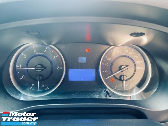 2017 TOYOTA HILUX 2.4 (A) Kulit Rekod Servis Penuh G VNT 64K KM