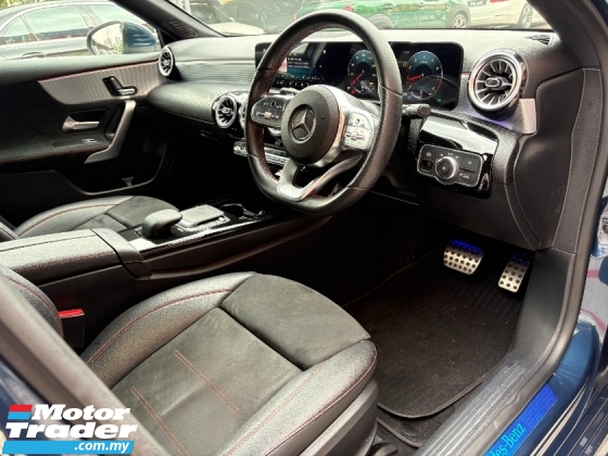 2022 MERCEDES-BENZ A250 2.0 (一个) AMG CKD 全面保修服务 2026