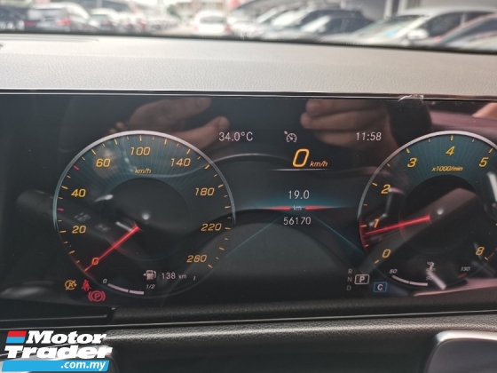 2021 梅赛德斯-奔驰 GLB 2.0 250 AMG线