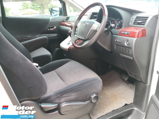 2011 丰田ALPHARD 2.4 S 规格 制造年份 2011 2 电源门 7 座椅环绕摄像机 (( 1 一年保修 )) 2016