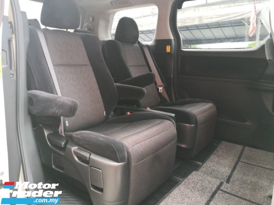 2011 丰田ALPHARD 2.4 S 规格 制造年份 2011 2 电源门 7 座椅环绕摄像机 (( 1 一年保修 )) 2016