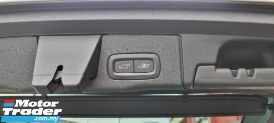 2018 沃尔沃 XC60 T8 2.0cc (CKD) (8 年电池寿命) 地理信息系统 2018