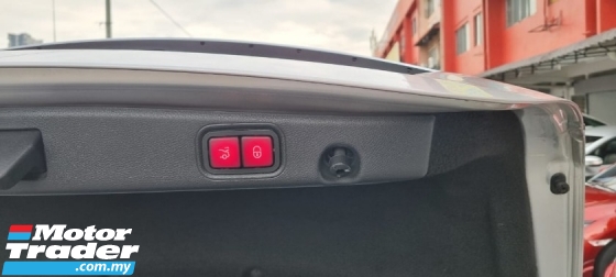 2018 梅赛德斯-奔驰 E 级 E300 2.0cc AMG 系列 (CKD) (自由 2 YWRTY) REG 2018