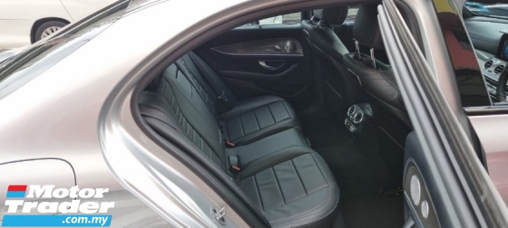 2018 梅赛德斯-奔驰 E 级 E300 2.0cc AMG 系列 (CKD) (自由 2 YWRTY) REG 2018