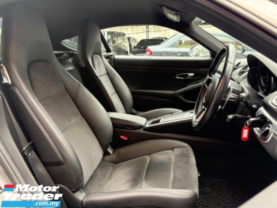 2018 PORSCHE 718 2.0 (一个) 开曼日本规格相机注册 2020 