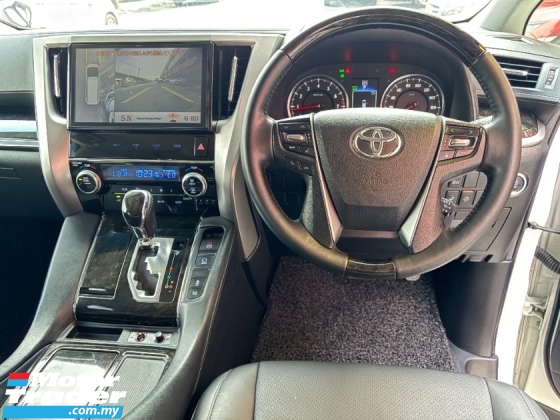 2017 TOYOTA ALPHARD 2.5 SC Facelift Reg 2020 Pilot Seat 360 Kamera 