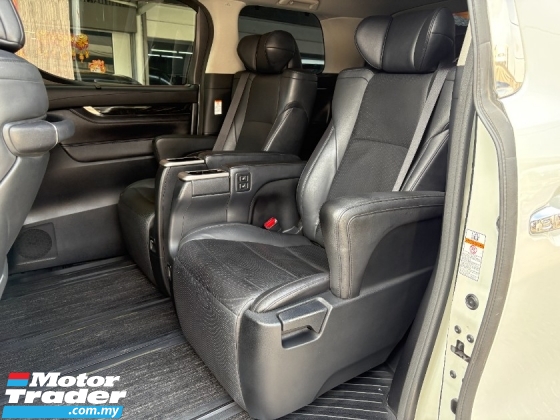 2017 TOYOTA ALPHARD 2.5 SC Facelift Reg 2020 Pilot Seat 360 Kamera 