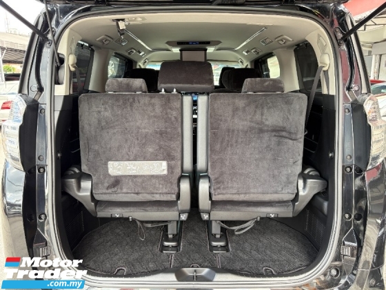 2015 TOYOTA VELLFIRE 2.4 ZG版Facelift Reg 2018 飞行员座椅P/靴子