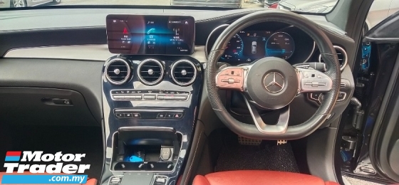 2019 梅赛德斯-奔驰 GLC GLC300 2.0cc AMG 轿跑车 