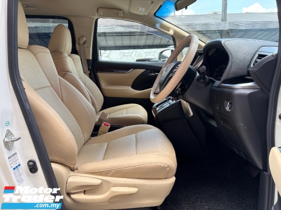 2015 TOYOTA ALPHARD 2.5 (A) Facelift Modelista Kit Leather Seat Camera