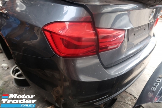 BMW F30 318 LCI REAR CUT SPARE PART Performance Part 