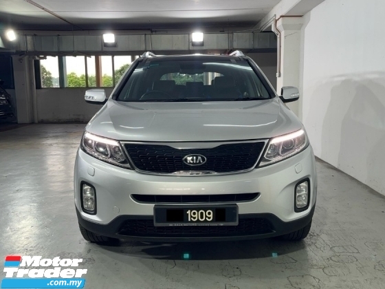 2015 KIA SORENTO XM 2.4 SUNROOF POWER LEATHER SEATS