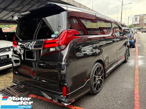 2015 丰田ALPHARD 2.5 注册 2018 改款飞行员座椅免费保修