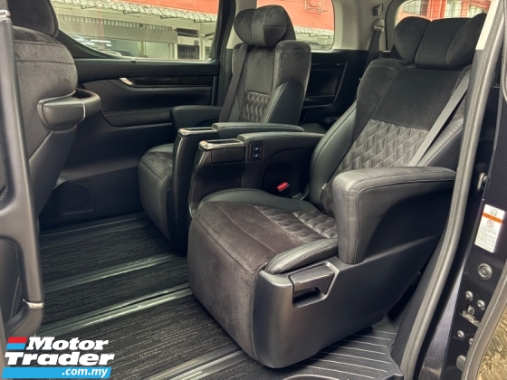 2015 丰田ALPHARD 2.5 注册 2018 改款飞行员座椅免费保修