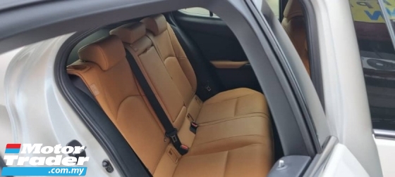 2023 Lexus UX 200 2.0Model mewah CC (CBU) (UW04/2028) REG 2023