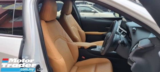 2023 Lexus UX 200 2.0Model mewah CC (CBU) (UW04/2028) REG 2023