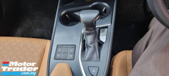 2023 Lexus UX 200 2.0Model mewah CC (CBU) (UW04/2028) REG 2023