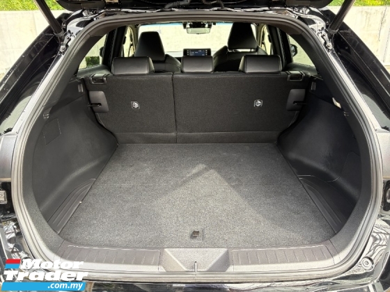 2022 TOYOTA Harrier 2.0 (A) G 17k km selesai jaminan kereta kelas tinggi