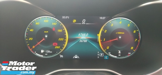 2022 梅赛德斯 - 奔驰GLC GLC300 2.0cc 4matic SUV AMG线 (一个) 36K KM W-2026
