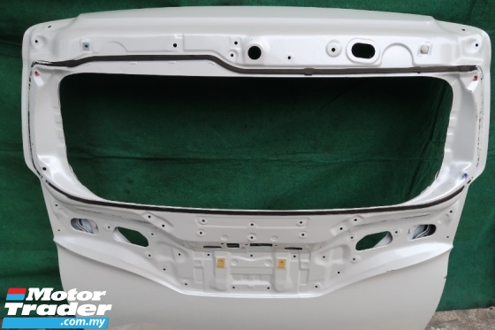 TOYOTA VELLFIRE ALPHARD AGH30 REAR BONNET Performance Part 