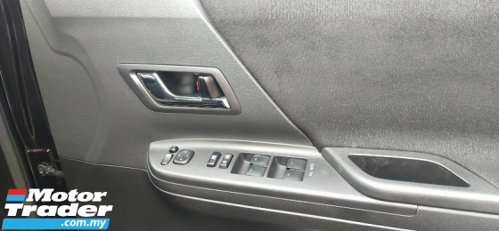 2012 TOYOTA VELLFIRE 2.4 搭配示范 (一个) 1 所有者, 升/密耳 - 108k km 1yr wrrty