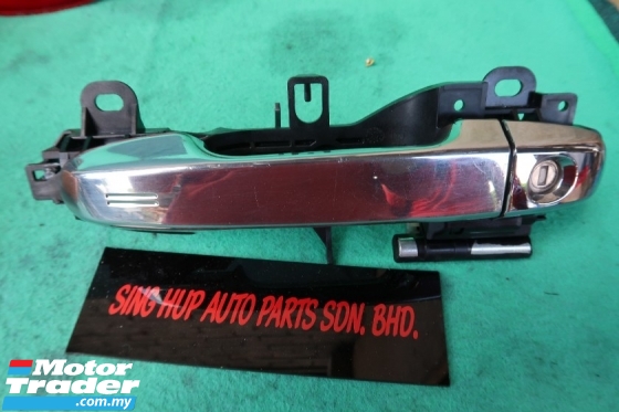 TOYOTA ALPHARD V6 DOOR HANDLE (FRONT DRIVER) Performance Part 