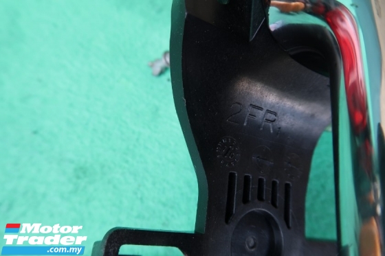 TOYOTA ALPHARD V6 DOOR HANDLE (FRONT DRIVER) Performance Part 
