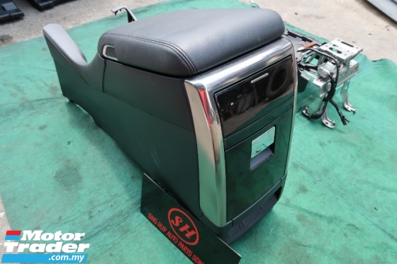 TOYOTA ALPHARD VELLFIRE AGH PILOT SEAT CONSOLE BOX Performance Part 