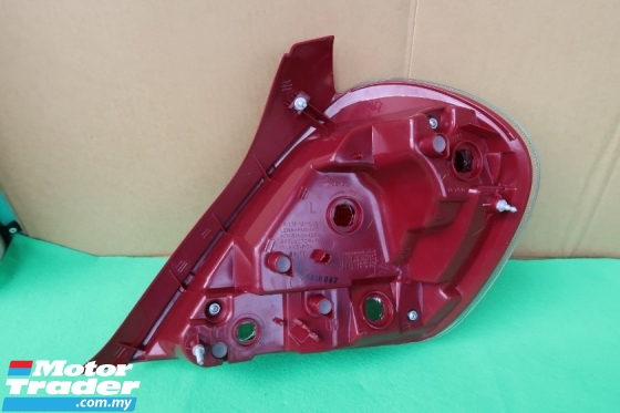 NISSAN SENTRA N6 TAIL LAMP (NEW) Performance Part 