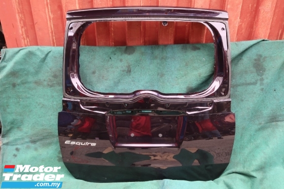 TOYOTA VOXY REAR BONNET Performance Part 