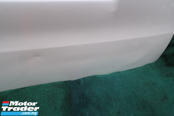 TOYOTA VOXY REAR BONNET Performance Part 