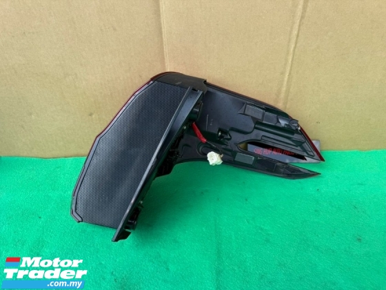 TOYOTA ALPHARD AGH30 TAIL LAMP 58 76 Performance Part 