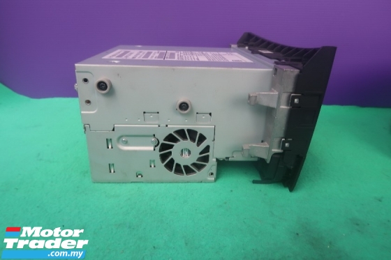 MERCEDES W212 RADIO DISPLAY Performance Part 