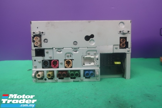 MERCEDES W212 RADIO DISPLAY Performance Part 