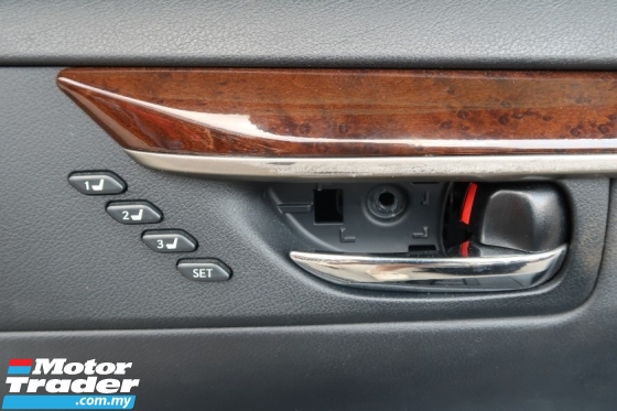 LEXUS ES250 DOOR TRIM Performance Part 