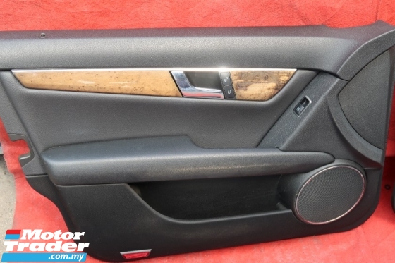 MERCEDES W204 DOOR TRIM Performance Part 