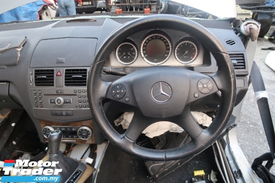 MERCEDES W204 CGI HALF CUT Performance Part 