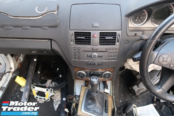 MERCEDES W204 CGI HALF CUT Performance Part 