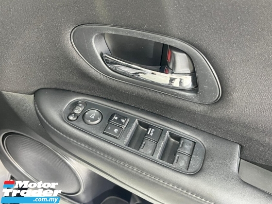 2016 HONDA HR-V 1.8 S ENHANCED ONE OWNER FULL LOAN