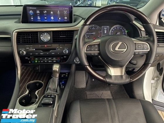 2017 Lexus Rx200t Panaromic Roof 360 Jaminan BSM Boot Kamera Kamera