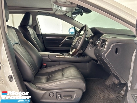 2017 Lexus Rx200t Panaromic Roof 360 Jaminan BSM Boot Kamera Kamera