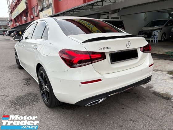 2023 MERCEDES-BENZ A-CLASS A200 1.3 CKD 20k km Rekod Perkhidmatan Penuh UW 2027