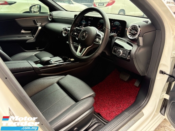 2023 MERCEDES-BENZ A-CLASS A200 1.3 CKD 20k km Rekod Perkhidmatan Penuh UW 2027