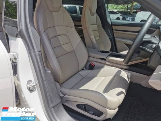 2024 PORSCHE TAYCAN 4 TURISMO BATTERY PLUS