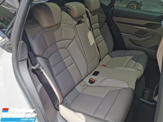 2024 PORSCHE TAYCAN 4 TURISMO BATTERY PLUS