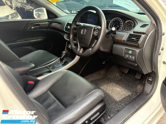 2013 HONDA ACCORD 2.0 VTI-L相机皮革座椅钥匙免费保修