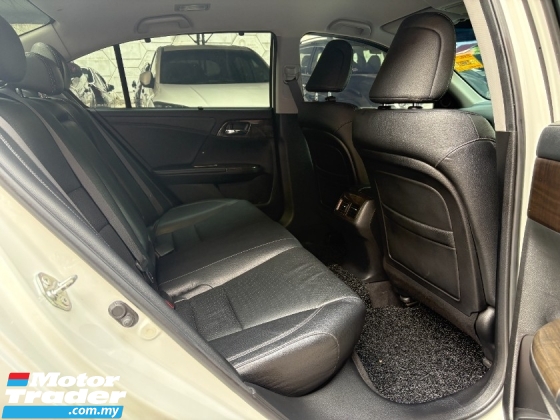 2013 HONDA ACCORD 2.0 VTI-L相机皮革座椅钥匙免费保修
